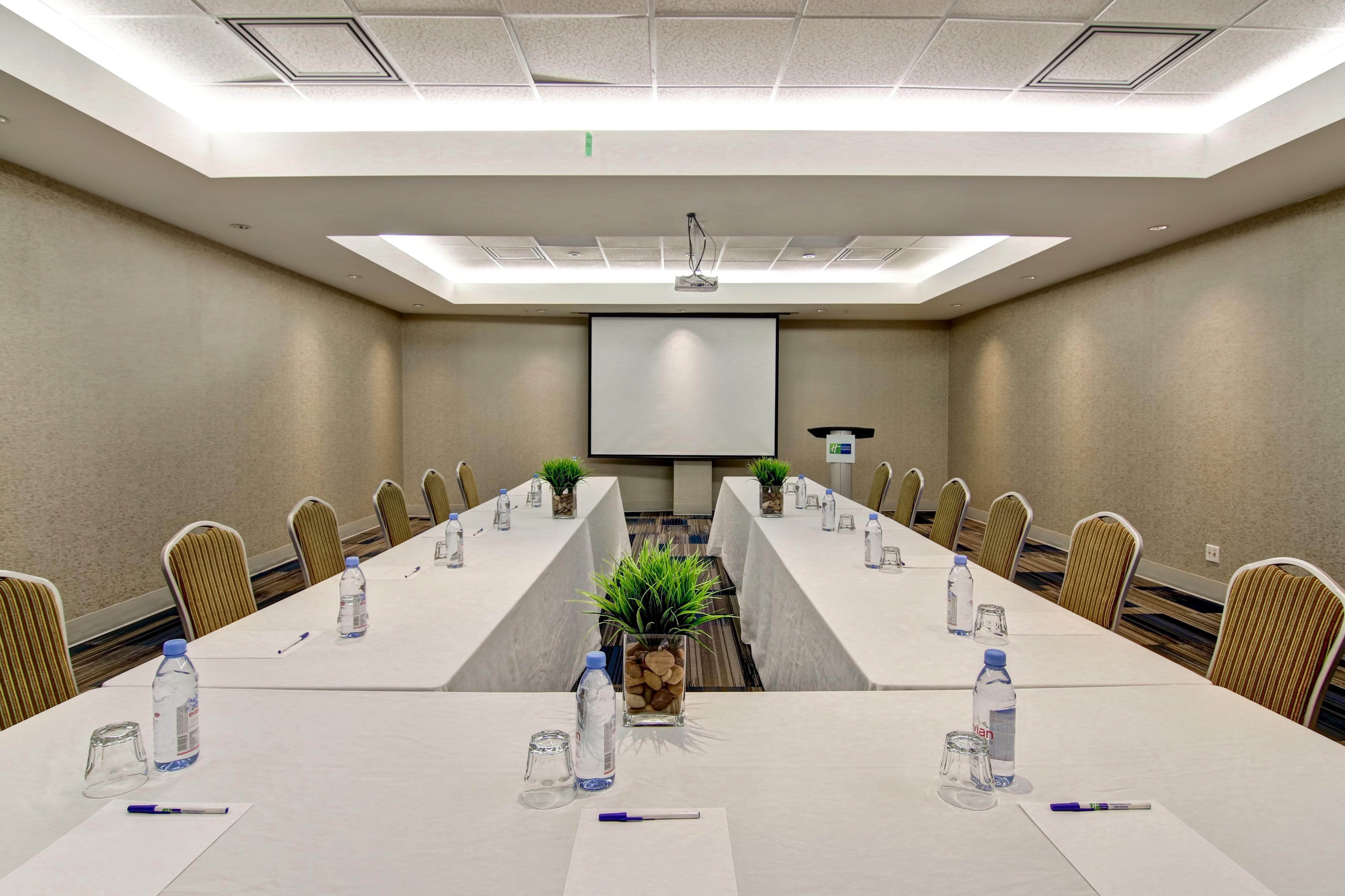 Express & Toronto - Markham By Ihg