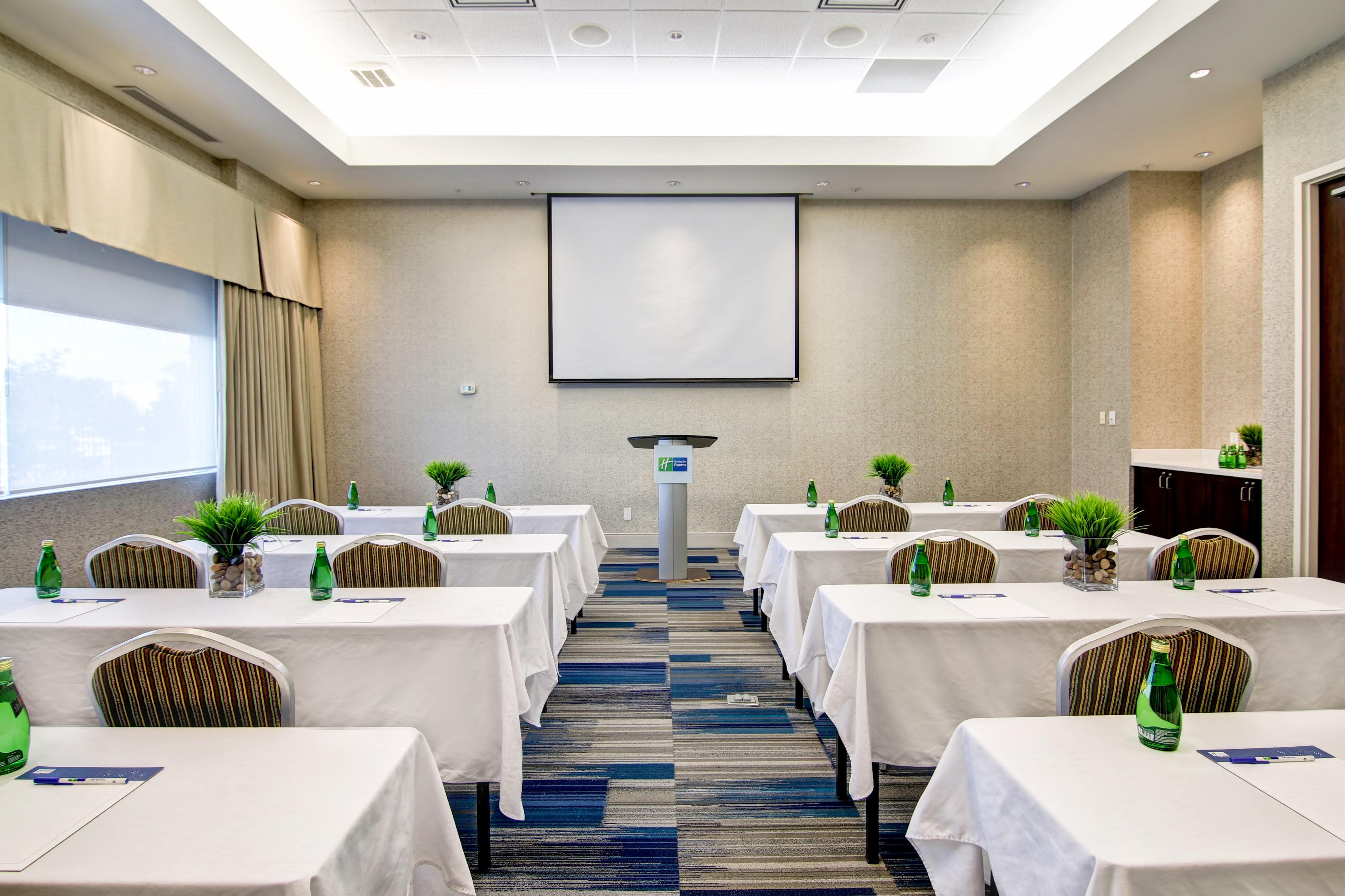 Express & Toronto - Markham By Ihg Hotel 3*