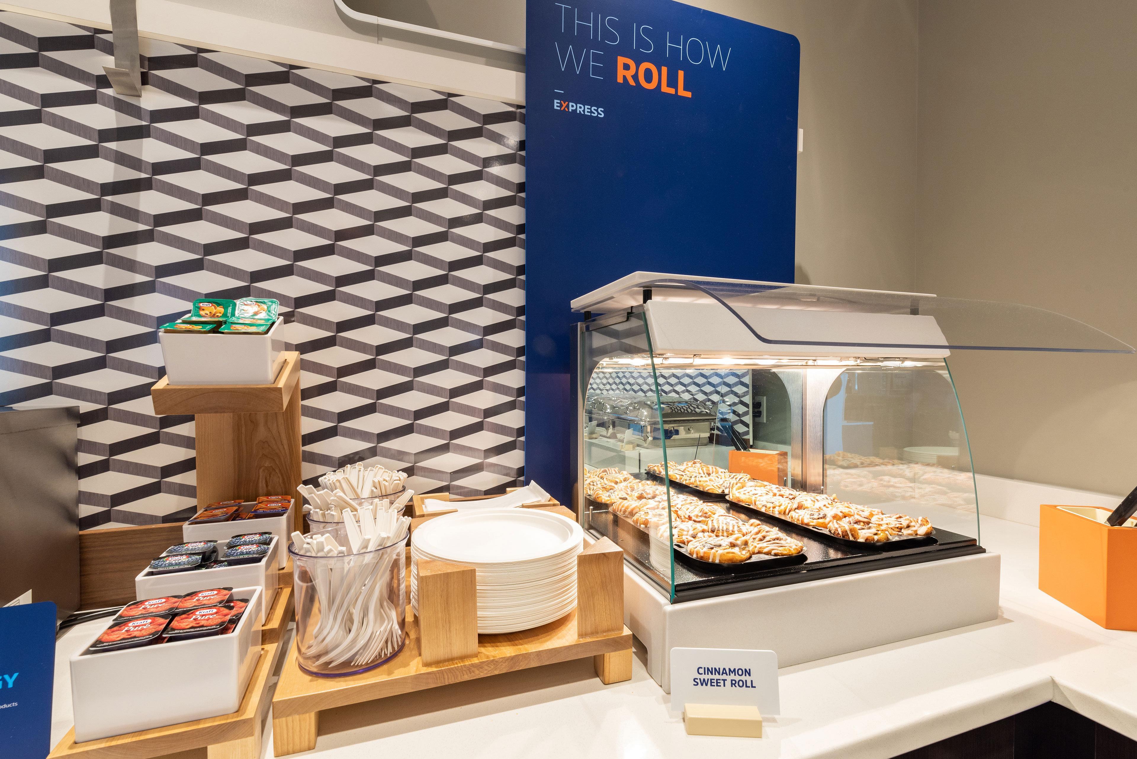 Express & Toronto - Markham By Ihg Richmond Hill