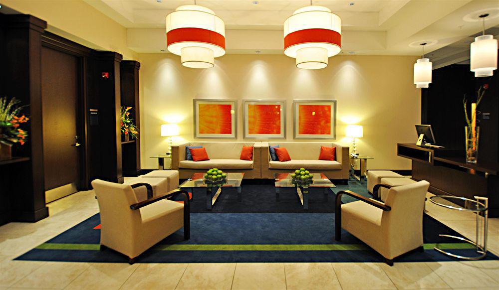 Express & Toronto - Markham By Ihg Hotel 3*